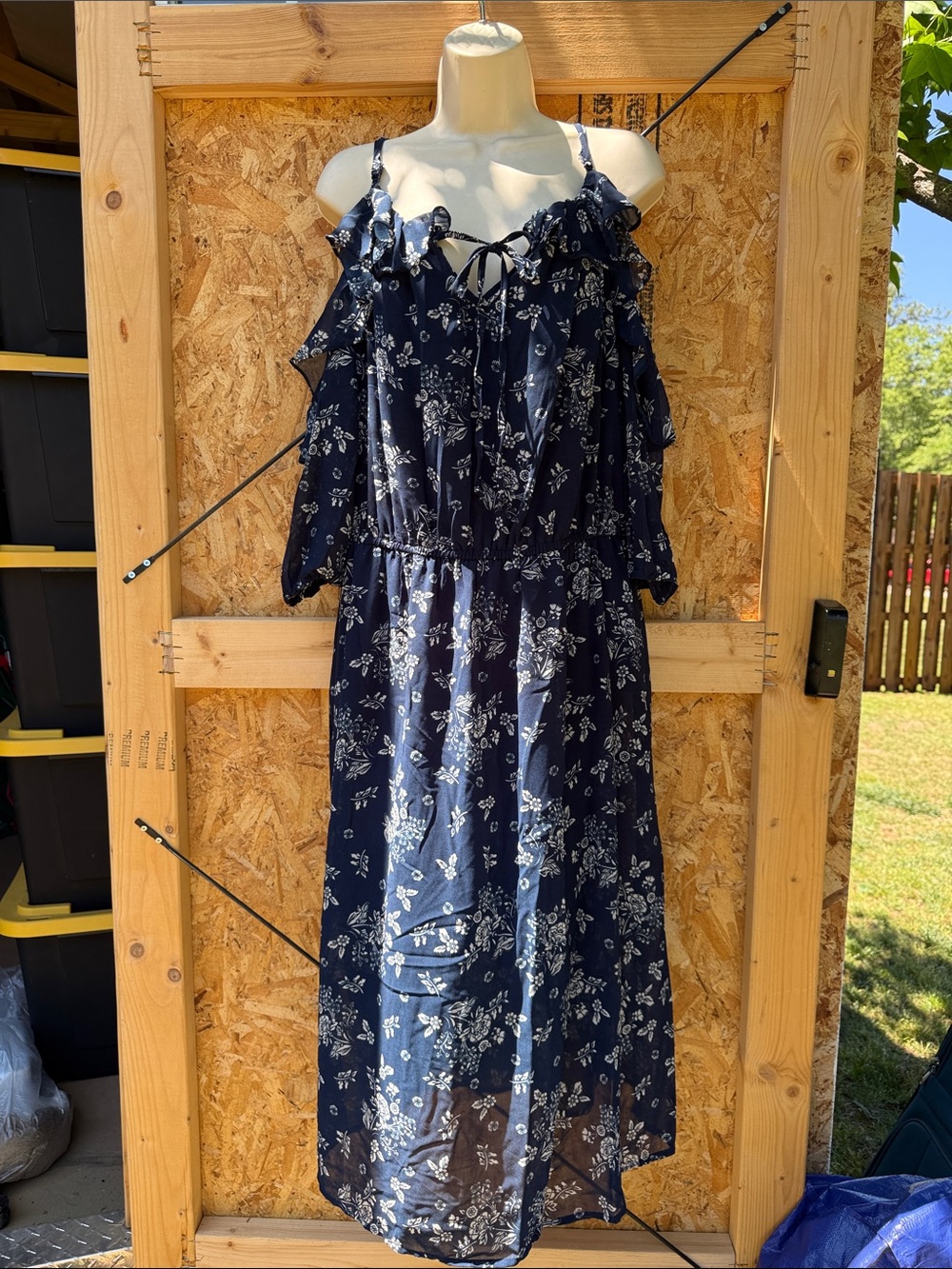 Liberty Love Navy Floral Cold-Shoulder Maxi Dress